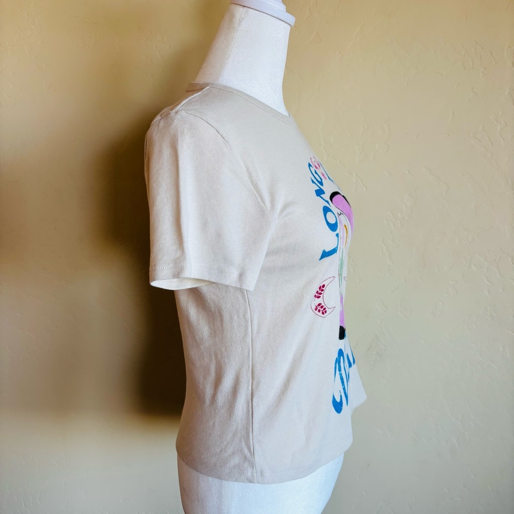 Long Live Cowgirls Graphic Tee - Picture 10 of 11